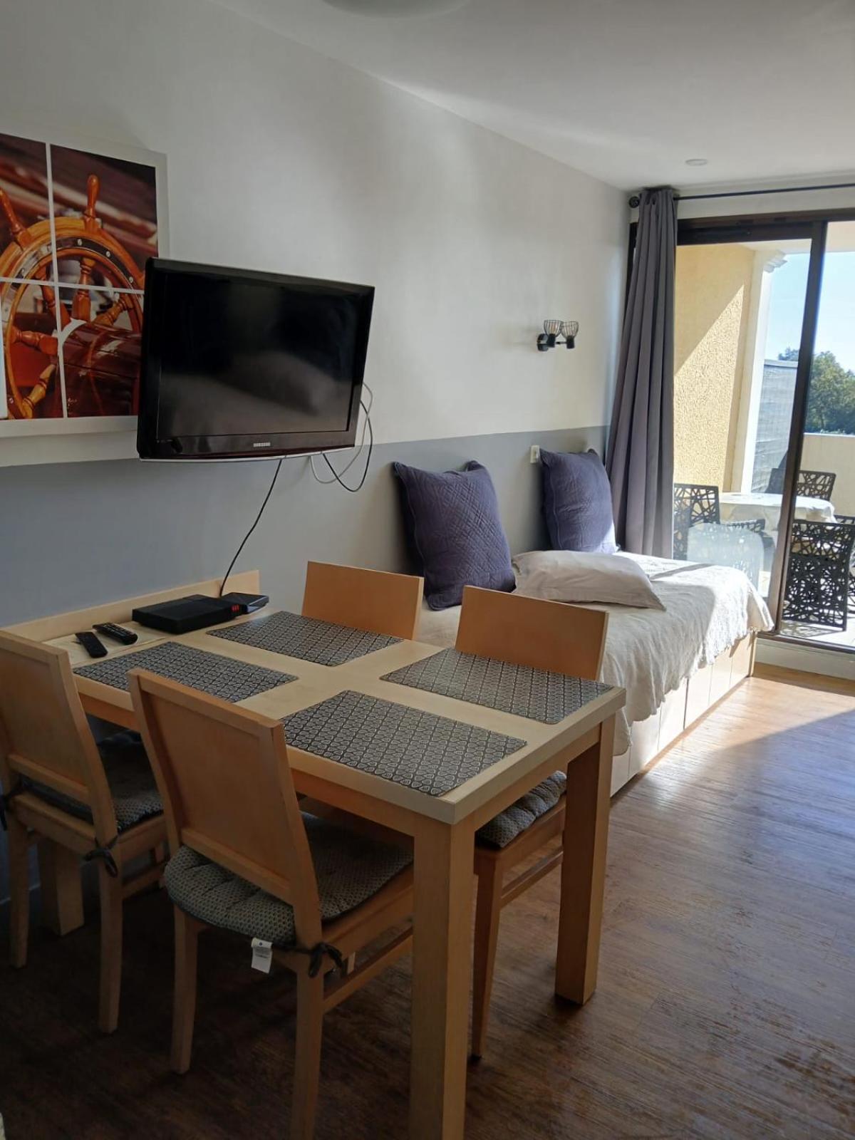 Appartement Grimaud Bord De Mer エクステリア 写真