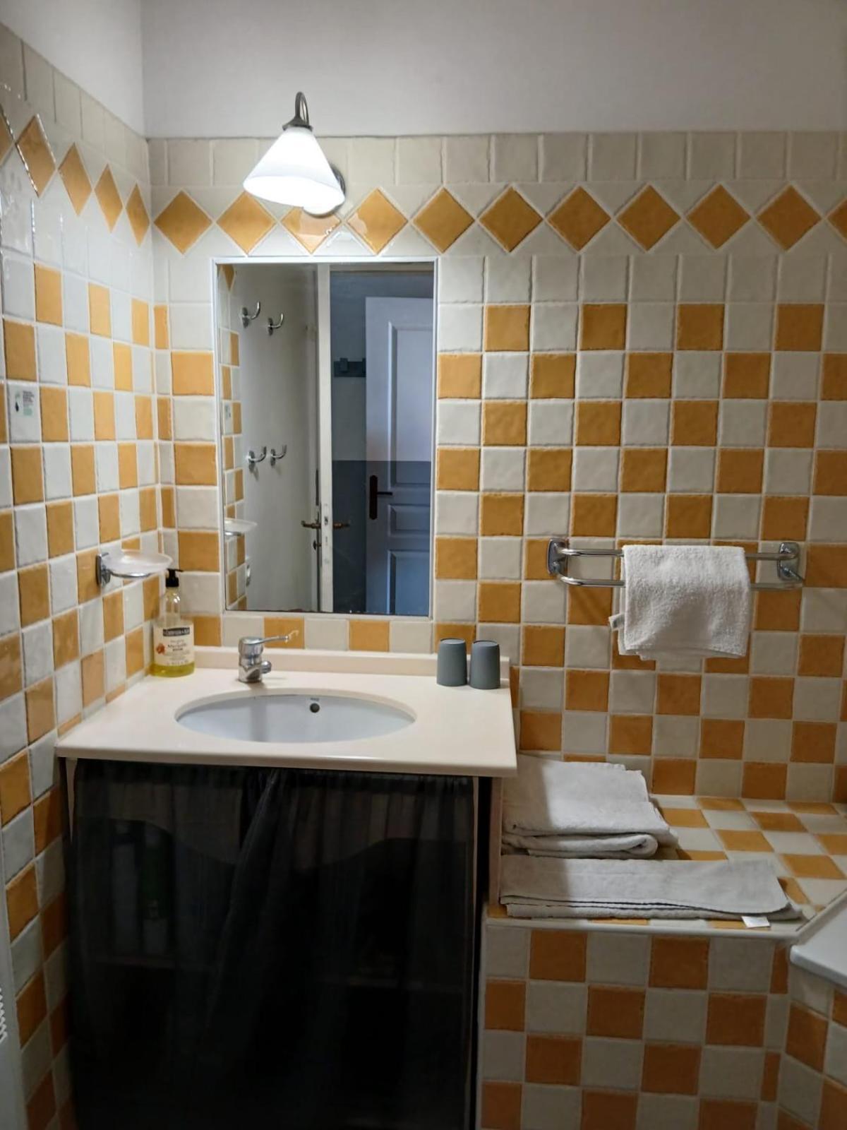 Appartement Grimaud Bord De Mer エクステリア 写真